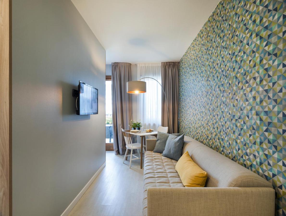 Hatelier Garda Home By Enjoy Garda Hotel Peschiera del Garda Exterior foto