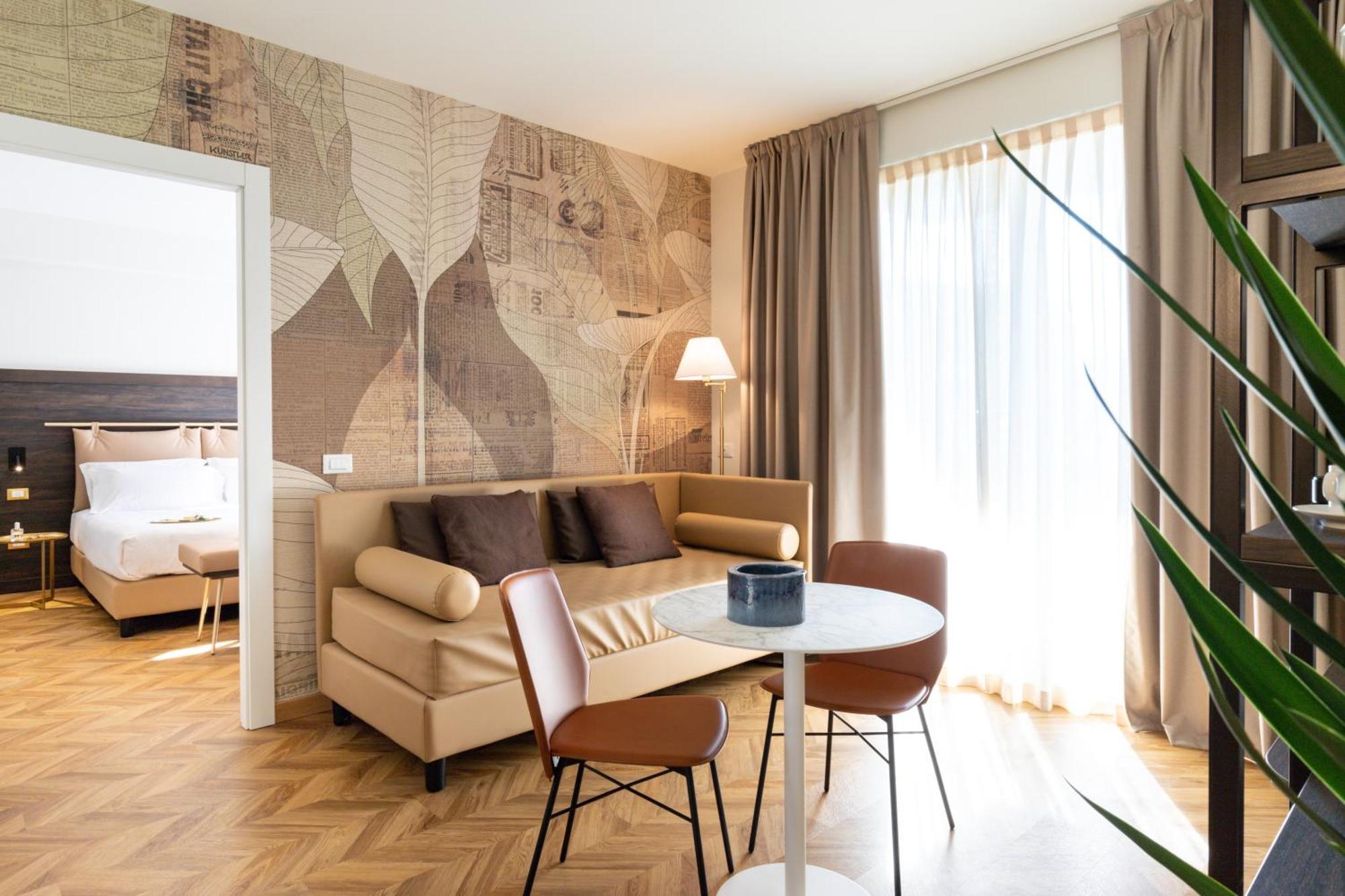 Hatelier Garda Home By Enjoy Garda Hotel Peschiera del Garda Exterior foto