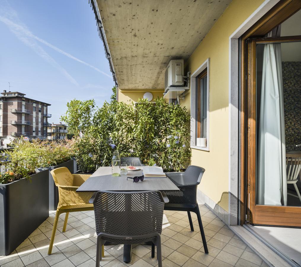 Hatelier Garda Home By Enjoy Garda Hotel Peschiera del Garda Exterior foto